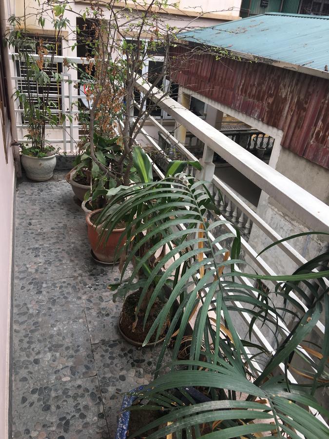 Awa Downtown Hostel Hanoi Exterior photo