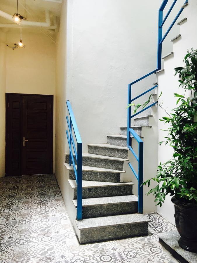 Awa Downtown Hostel Hanoi Exterior photo
