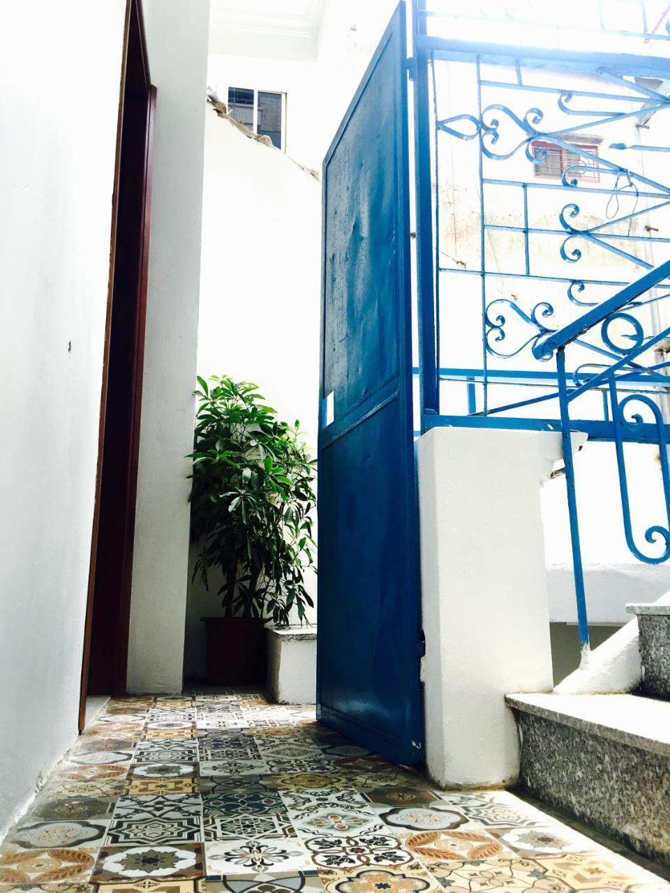 Awa Downtown Hostel Hanoi Exterior photo