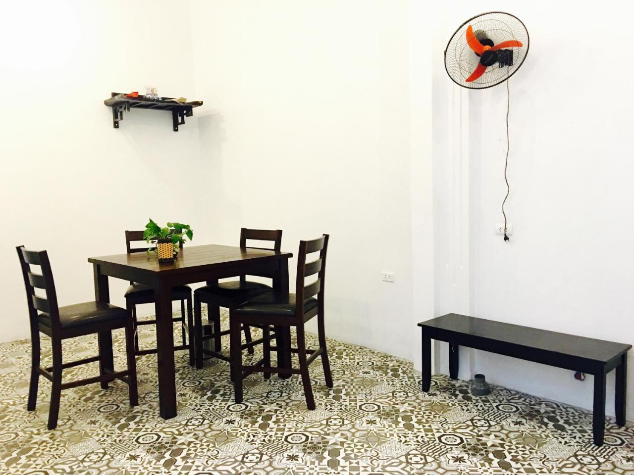Awa Downtown Hostel Hanoi Exterior photo